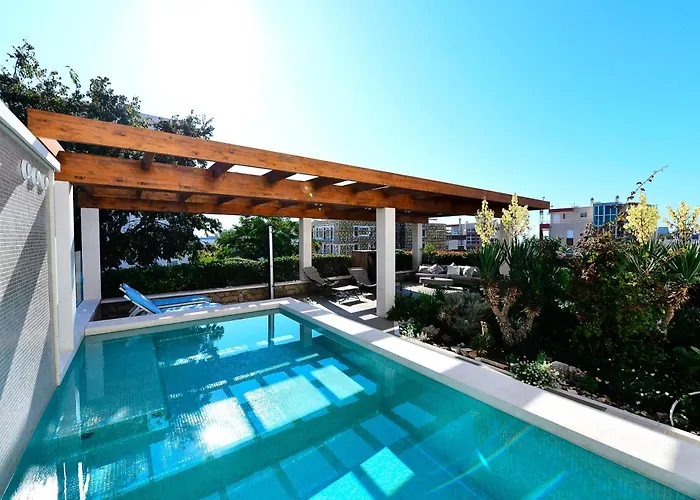 Palace Lidija, Split - Blue Lagoon
