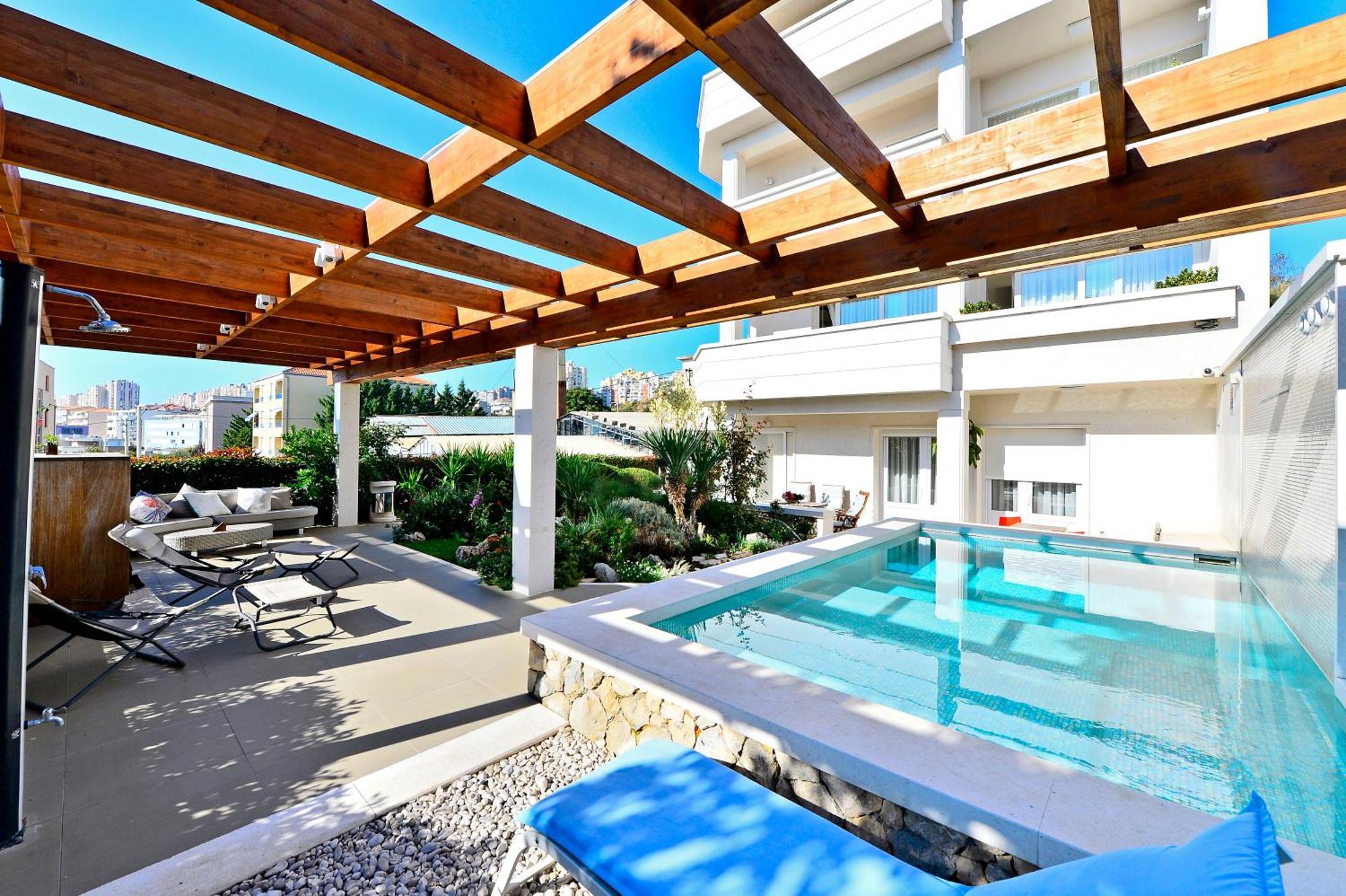 Palace Lidija, - Blue Lagoon Apartman Split